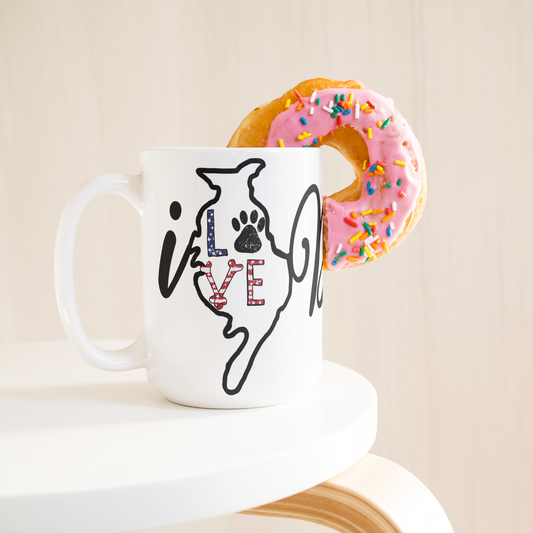 i_Love_Delmarva_15oz_mug_15ozWhiteMugLifetsyleDonutLH_Mockup.png